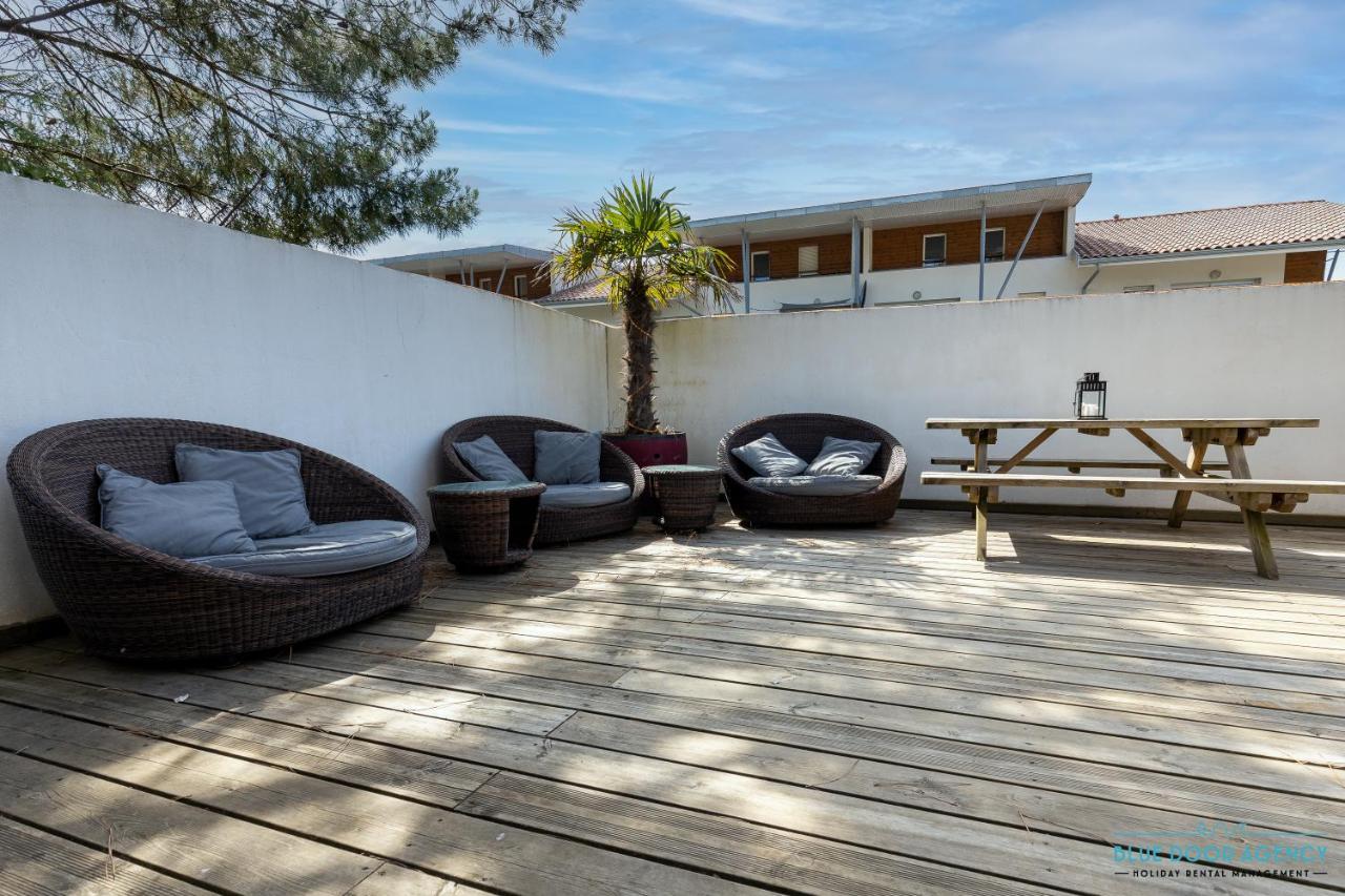 Gallery Villa